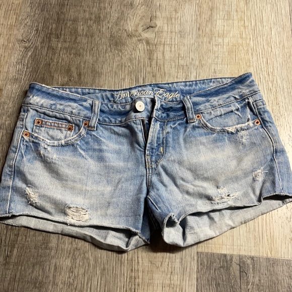 American Eagle Jean Shorts - Picture 1 of 4